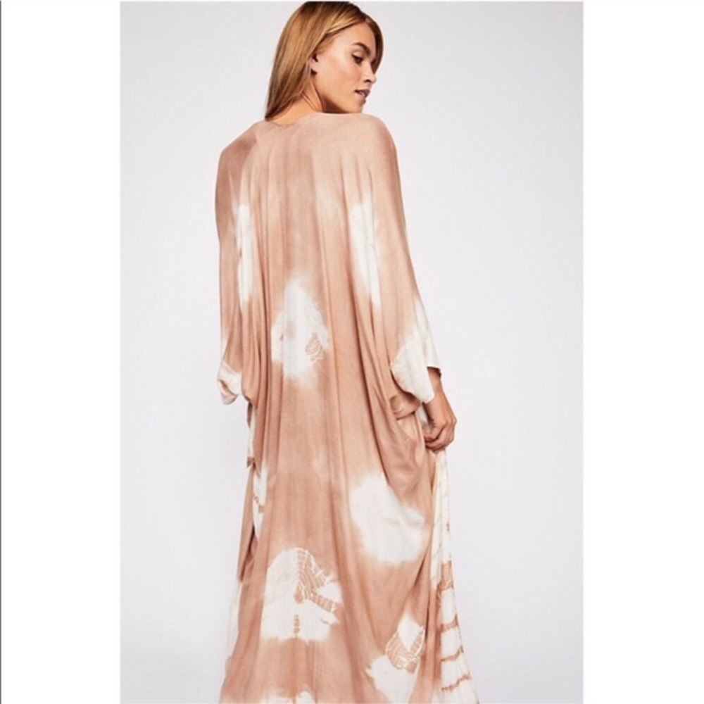 Free People Spellbound Tie Dye Kimono in Cafe